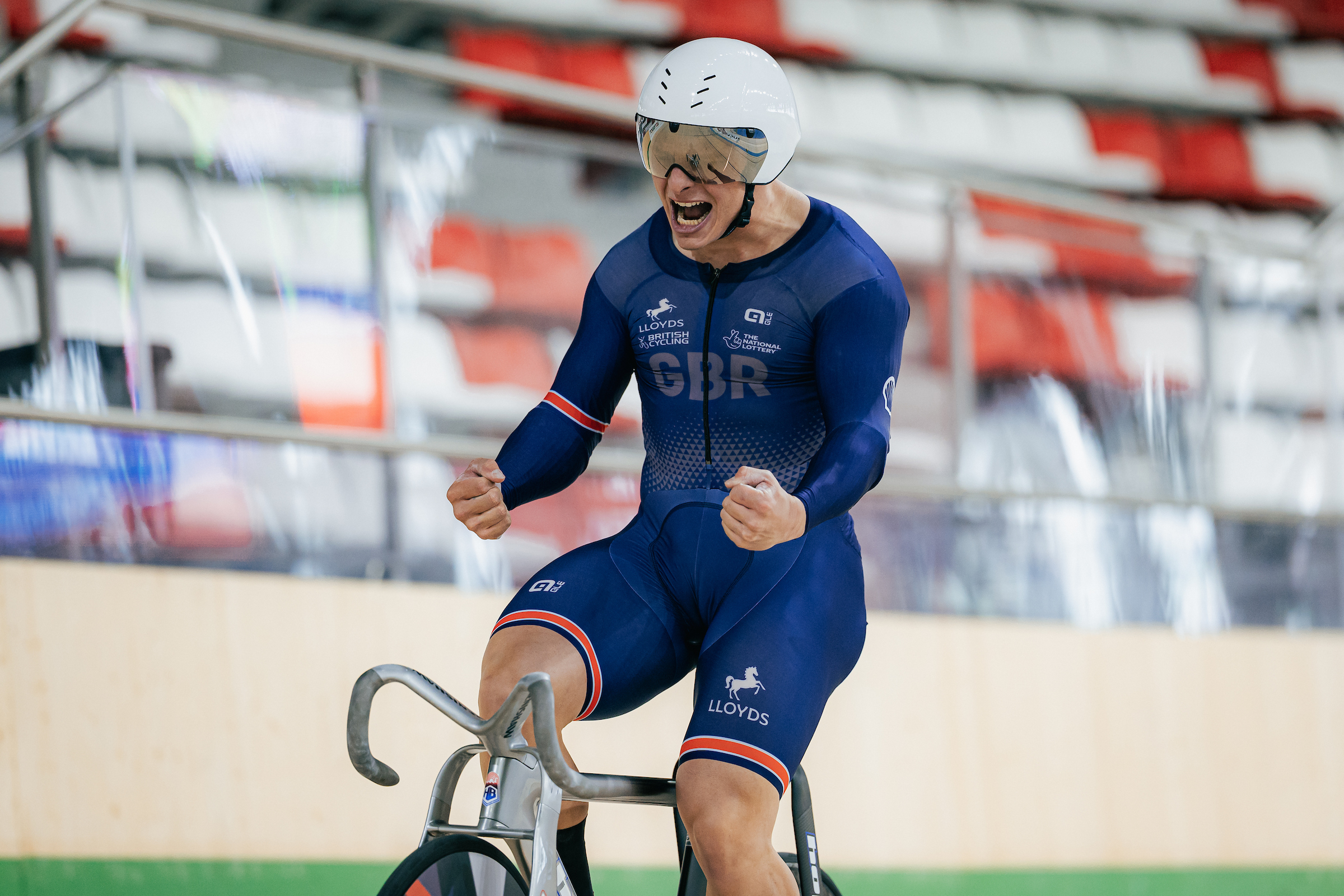 14/08/2025 - Track Cycling - Men Elite 200m Flying Start Record Attempt - Konya Velodrome, Konya, T&uuml;rkiye - Matthew Richardson of Great Britain celebrates after setting a world record breaking time of 8.941s in the UCI Men Elite 200m Flying Lap Record Attempt