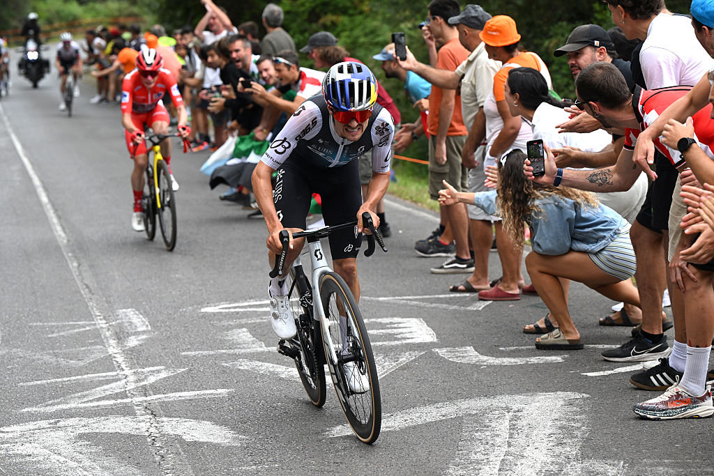 BILBAO, SPAIN - SEPTEMBER 03: (L-R) Jonas Vingegaard of Denmark and Team Visma | Lease a Bike - Red Leader Jersey and Thomas Pidcock of Great Britain and Team Q36.5 Pro Cycling compete in the breakaway during the La Vuelta - 80th Tour of Spain 2025, Stage 11 a 157.4km stage from Bilbao to Bilbao / Due to incidents at the finish line, the official times for the GC were taken at 3km from the finish line, there was no stage winner / #UCIWT / on September 03, 2025 in Bilbao, Spain. (Photo by Dario Belingheri/Getty Images)